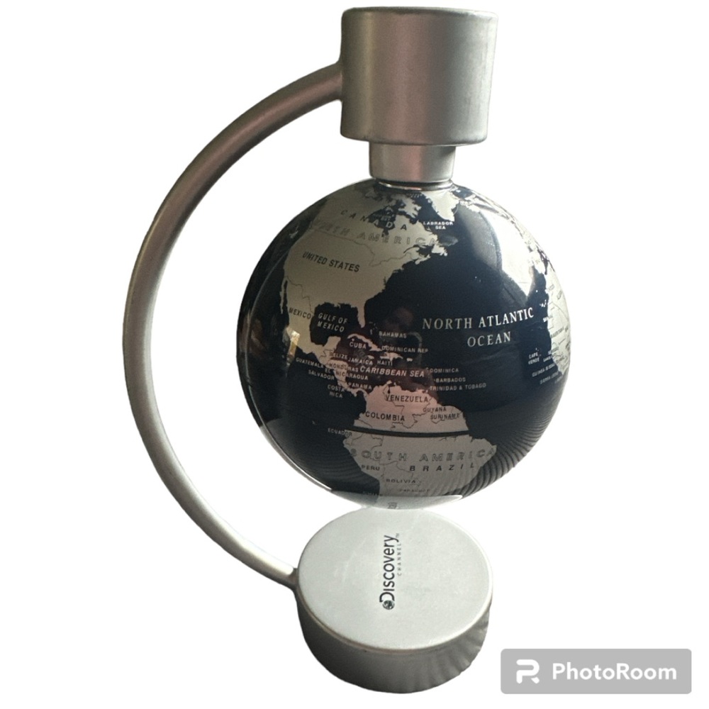 Discovery Channel Magnetic Levitating Globe Blue Ocean Silver Stand-no cord(EUC)